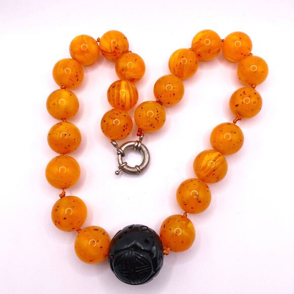 Vtg Orange Lucite and Black Carved Bakelite Beads Necklace St Silver Closure - Picture 3 of 5
